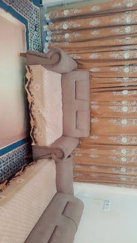 ديوان • للبيع • رخصة المدير