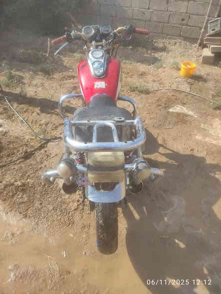 سلام عليكم دراجه جونده للبيع موديل 18 كلك كلك مكفول من سرقه سعره 300 وبيهه مجال حك الجيه العنوان واسط ناحية الدجيلي للاستفسار اكثر الاتصال على الرقم ***********
