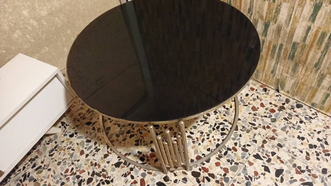 طبلات وكاونتر للبيع عنوان بغداد ***********
