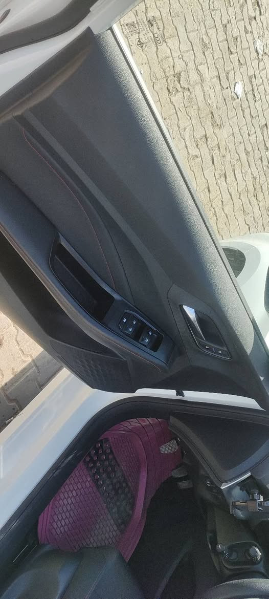 سلام عليكم عندي ام جي جيتي 5 موديل 25 ماشيه 11 الف مكفوله فقط رصعه بلنبد كلش ازغيره فقط سياره بحاله الوكاله كير عادي مكينه 1.500 تنفس طبيعي جام اوتو 4 مري جانبيه كهرباء سنتر لوك ويل كب 16 شاشه ابل كار ابلي كامرا خلفيه دواره بصمه تشغيل بصمه باب السايق بصمه احتياط مكاني مدينه الصدر قطاع 56 تلفون *********** سعر 99 مجال قليل اكرر كير عادي عادي سنويه هزه جديد بسمي سنويه
