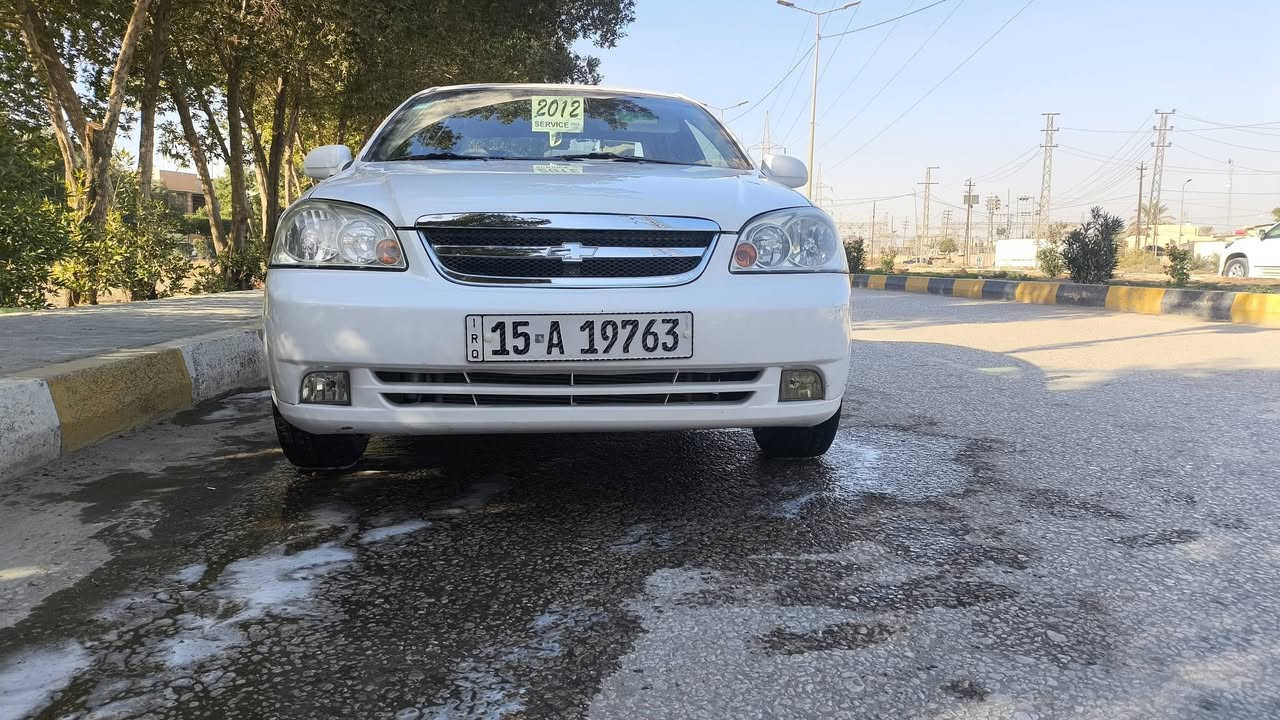 اوبترا ٢٠١٢ رقم انكليزي  باسمي
بارد جاملغ امامي عكس السايق فقط بدون فتح 
عنواني بابل مركز الحله 
السعر ٧٢ 
***********
