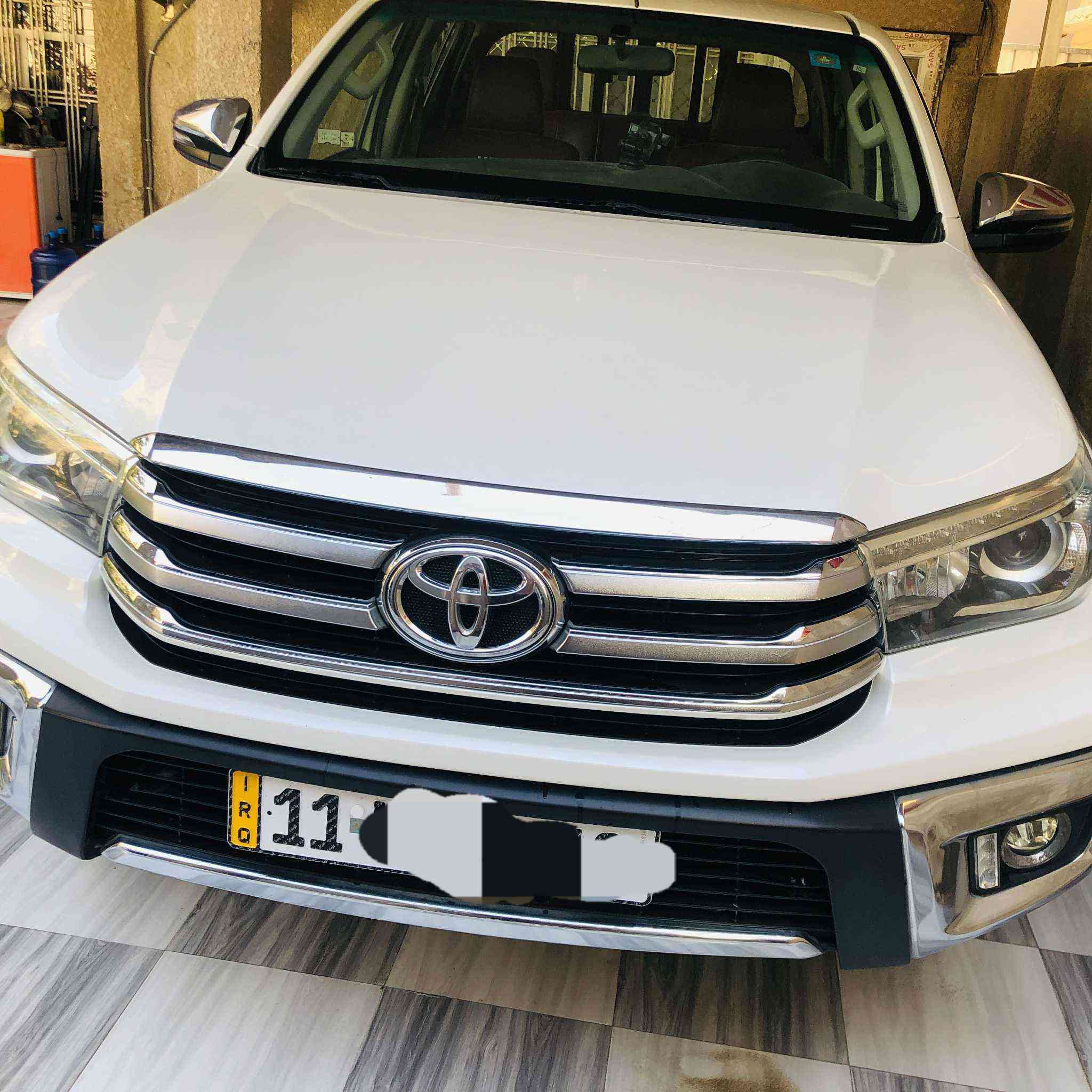 اللهم صلي على محمد وآله 
هايلكس سعودي اوتوماتيك رقم بغداد عاليه
مكفول بسمي شخصيا 
رقم انكليزي
للبيع وترهم
 امراوس 
 مواصفات السعودي معروفه
 تليفون ***********
اي استفسار عل خاص وتدلل
بيه وتساب
