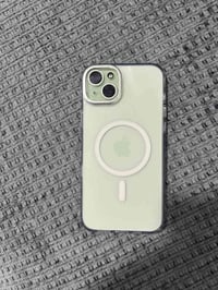 ايفون 15 بلص لون فستقي مميز جهاز جديد بمعنة الكلمه بطاريه 86‎%‎ بلادي ...