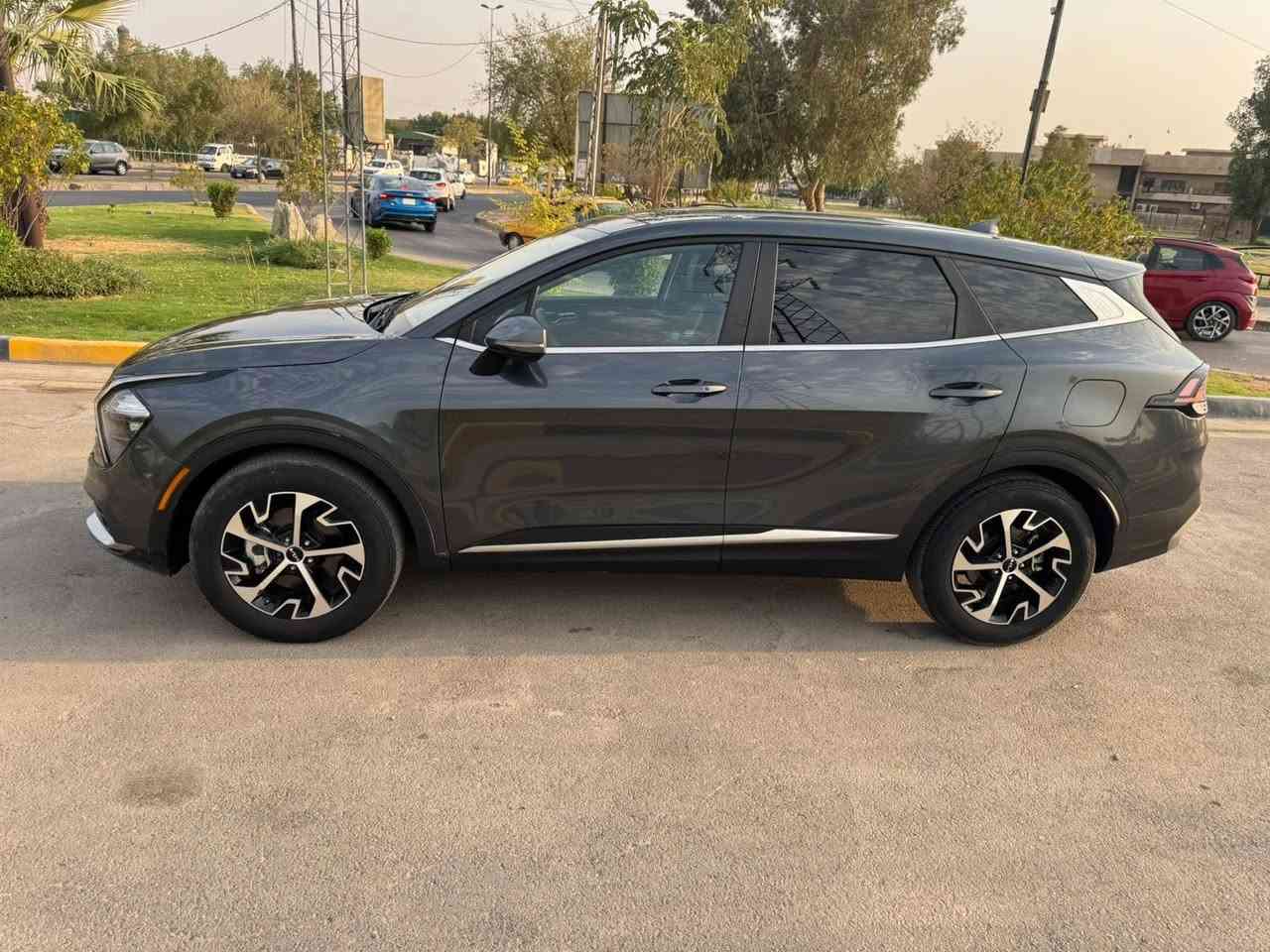 سبورتج امريكي موديل 2024 رقم بغداد بسمي فول عدى البنوراما ماشيه 49 الف كيلو صور الحادث بالمنشور السعر الاتصال على ***********
