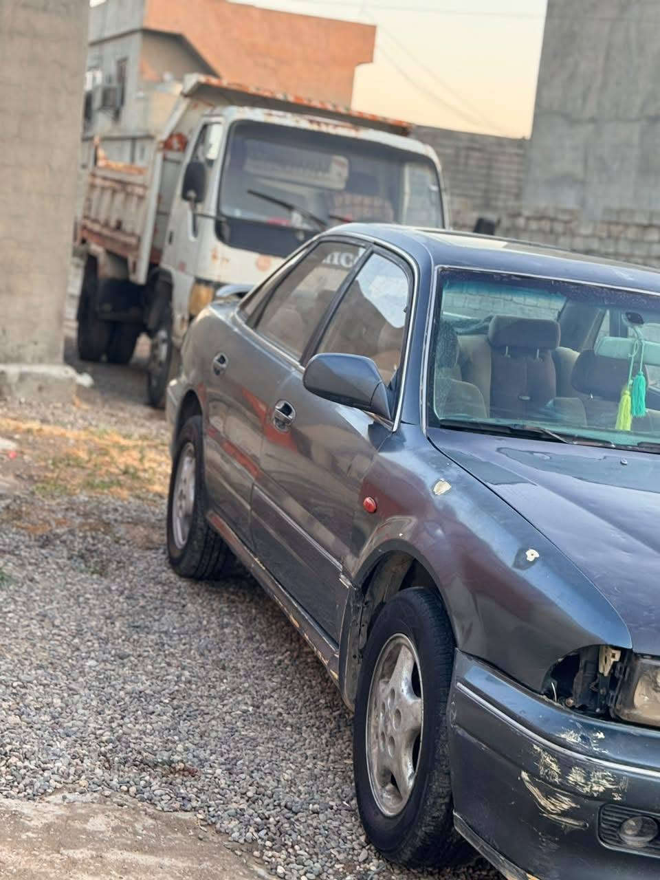 السلام عليكم للبيع سيارة مستيبوشي سكمه تايرات جدد طخم  محرك 6 كير شرط تبريد ثلج شرط  للستفسار اتصل ***********
***********
