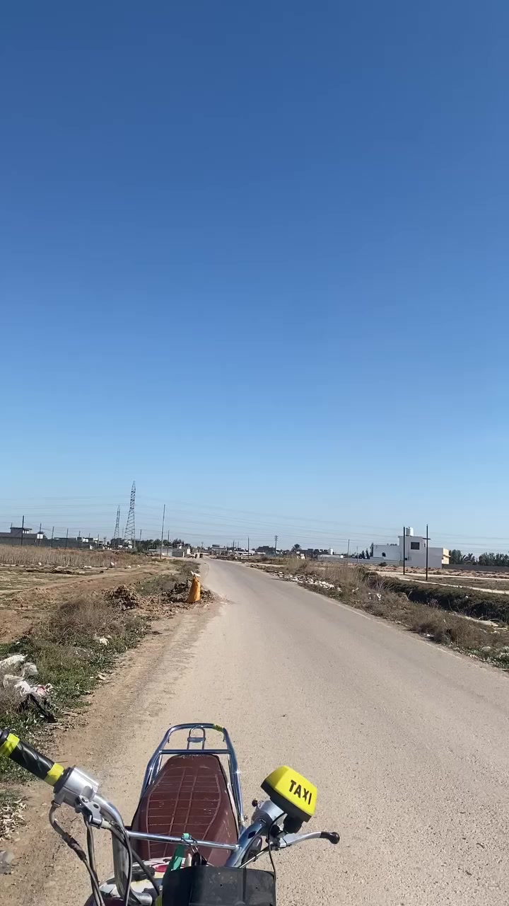 سلام عليكم
للبيع او مراوس نامه برو مديل ٢٢
دراجه جاهزه ماناقصهه كلشي 
فقط الهندر خارط وينزل من السعر 
اورق كارتونيه
لسعر ٤٥٠وبيه مجال
المكان ديالى المفرق
للتصال***********
