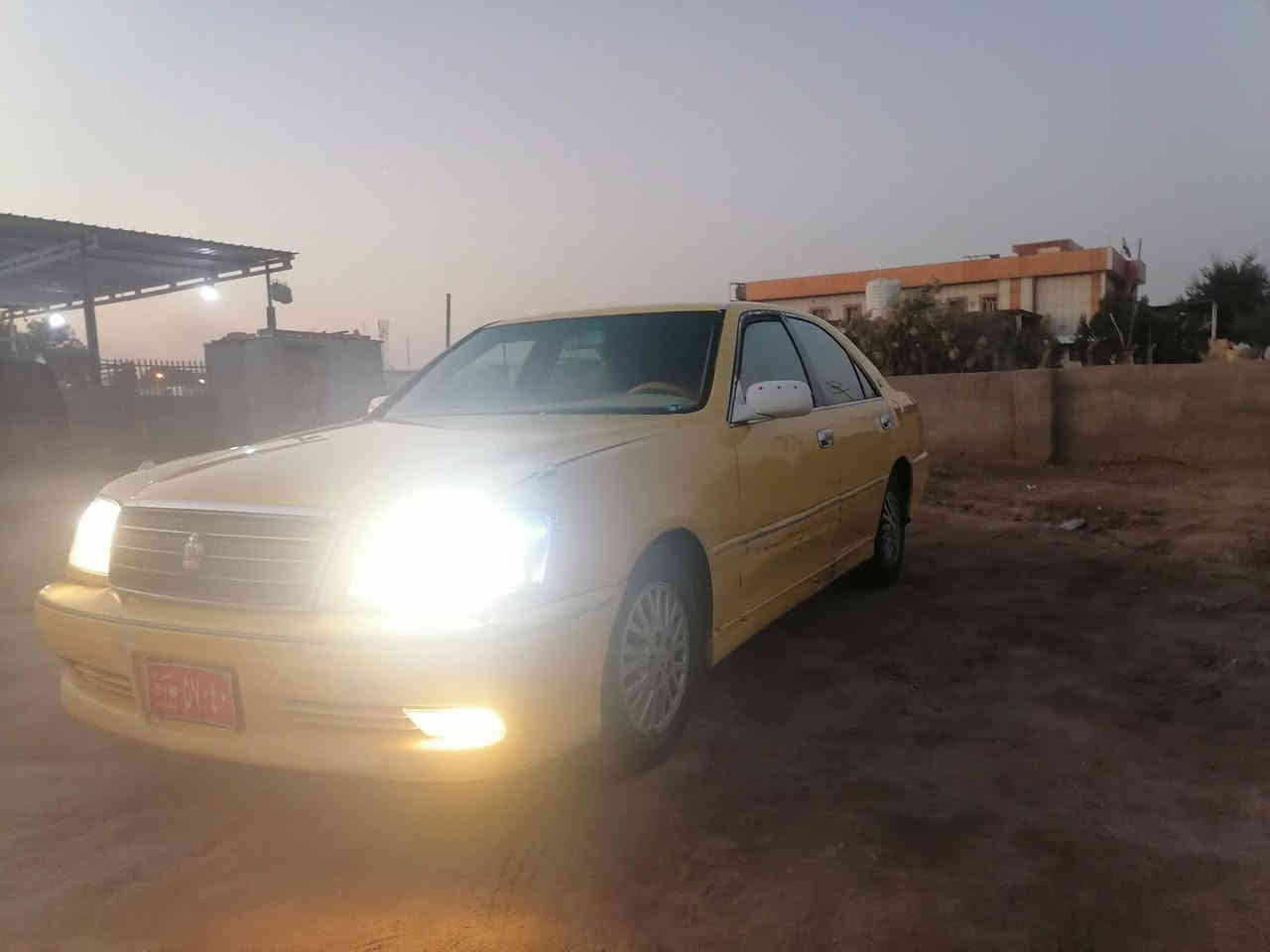 السلام عليكم سياره جنون للبيع كصتين سياره كير ومكينه خير من الله السياره وكاله عامه السعر 45العنوان البصره القرنه رقم الهاتف ***********
