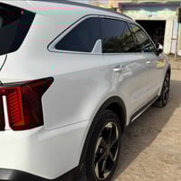 سورنتو خليجي  2024  كفاله عامة ماعدى ملاحضة بسيطة جداً  ماشيه 27 الف  ...