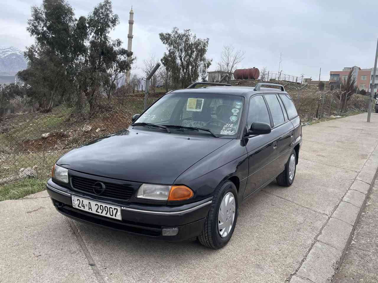 ‏مكان السيارة موصل 
***********
***********
🧿📦￼￼
