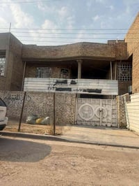 بيت للبيع في منطقه جكوك  الاساتذه شارع15 يحتوي على مطبخ وثلاث غرف وستق...