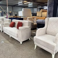 اثاث تركي كلشي متوفر باله نضيف العنوان بغداد المدائن للاستفسار 0777206...