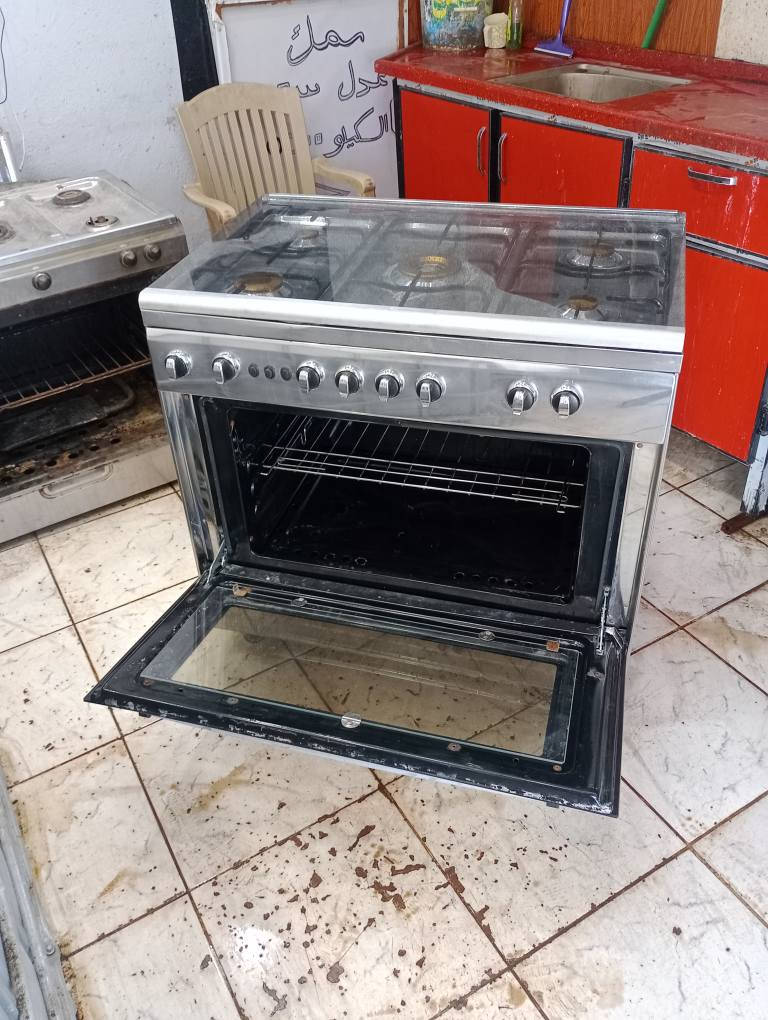 طباخ للبيع مصري فرش باب اول اخو الجديد نظيف كله شغال عل فحص كامل مكمل 185مكان حي الجمعية شارع الوائلي *********** واتساب موجود النجف, العراق
