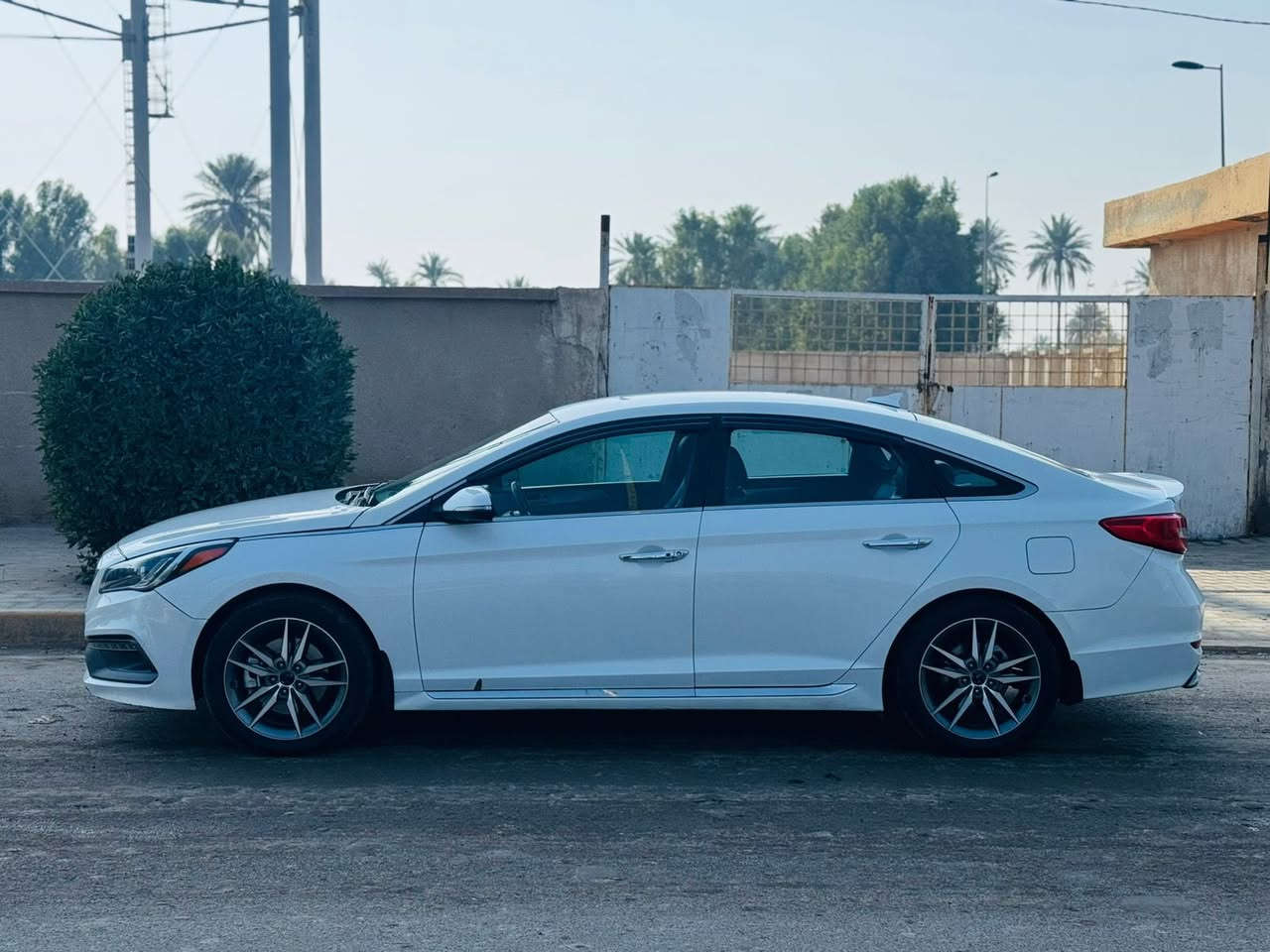 سوناتا 2017 امريكي مكفوله كلها ليبل واحد بيها تكشير صبغ بمقدمه القماره والباقي مكفول بيع او مراوس السعر 118$ مكاني بابل - الشوملي
***********
