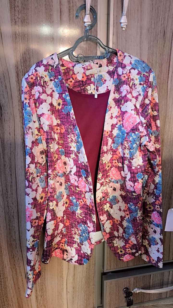 جلوبةرك افرةتا دةستي 2 بةردةستن بارجة بلوز4هزار قمسلة 8هزار اكةر 3 بارجا بتر بكري كهاندن هةي زاخو, دهوك


**إذا كنت صاحب هذا الإعلان وتريد حذفه لأي سبب، رجاءا أرسل رسالة إلى الدعم الفني**