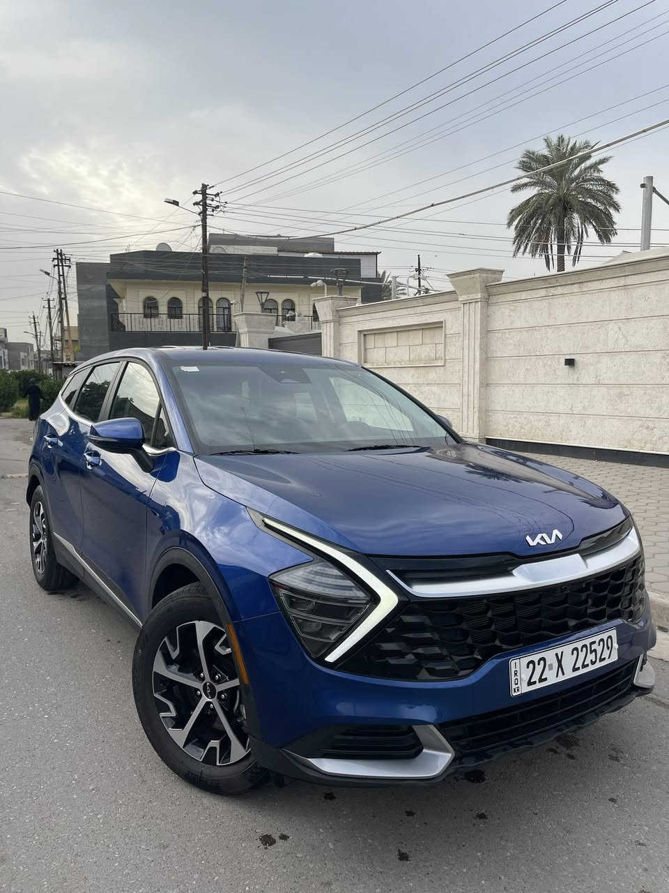 سلام عليكم
كيا سبورتج 2025

ماشيه 7

محرك 2500

حادثه فقط بنيد وبدون اي داخل

المواصفات

بصمه

بصمه ابواب

تشغيل عن بعد 

شحن واير ليس

شاشه ابل كار بلي

كامره دواره

لايت زنون+LEDوكشاف زنون

لدات اماميه

مخارج شحن في المقاعد

تدفئه كشنات

صندوك كهرباء

لوحت تبريد لمس

مثبت سرعه ونظام مانع انزلات 

نظام نزول لمنحدرات الايزوفكس 

3وضعيات للقياده SMART/SPORT/ECO

مخرج USB/AUX/Bluetooth

تحكمات ستيرن

اشاير مري 

السعر ب21300$ وبيه مجال 

بغداد حي جامعه نفق الشرطه

للاستفسار 

***********
