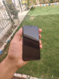 آيفون X • ٦٤ • شاشه مبدله
