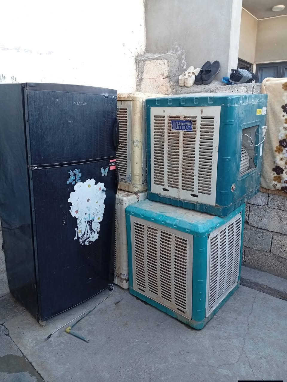 غراض للبيع كلمن وسعره للستفسار***********
