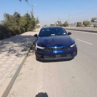 من رخصة الادمن للبيع K5 موديل 2025 GTLINE لون ازرق جويتي  بصمه بصمه اب...