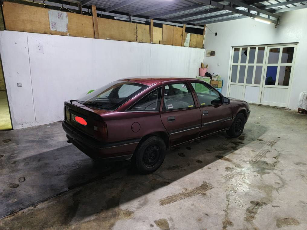 أويل فترة كير اوتماتيتك رقم، سليمانيه  موديل ١٩٩١,، سنويا هزه جديد،  سياره بل كركوك بدون صبغ وضرب كير محرك نظيف إطارات صدر، جديد بسبب عدم ***********،، ***********  سعر ٣٨ورقه شويه مجال جو ٣٥ مايصر Negombo, Gampaha
