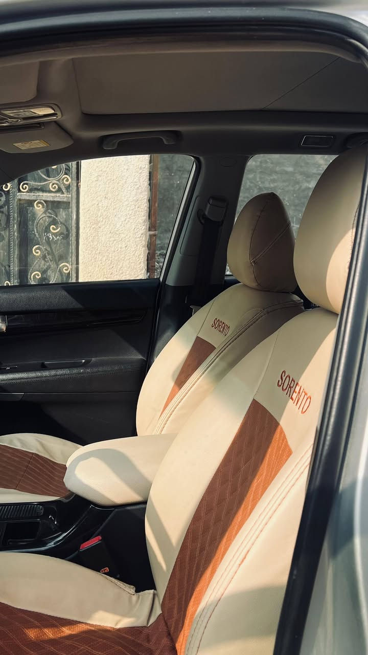 ألسلام عليكم من رخصه الادمن المحترم للبيع كيا سورنتو خليجي مديل 2013 كفاله عامه سياره جديده جدا ماشيه ٩٠ رقم بصره تحويل ثاني يوم سعر ١٦٣ وبيها مجال للطيبين للإستفسار مراسلتي خاص وبلخدمه ***********
