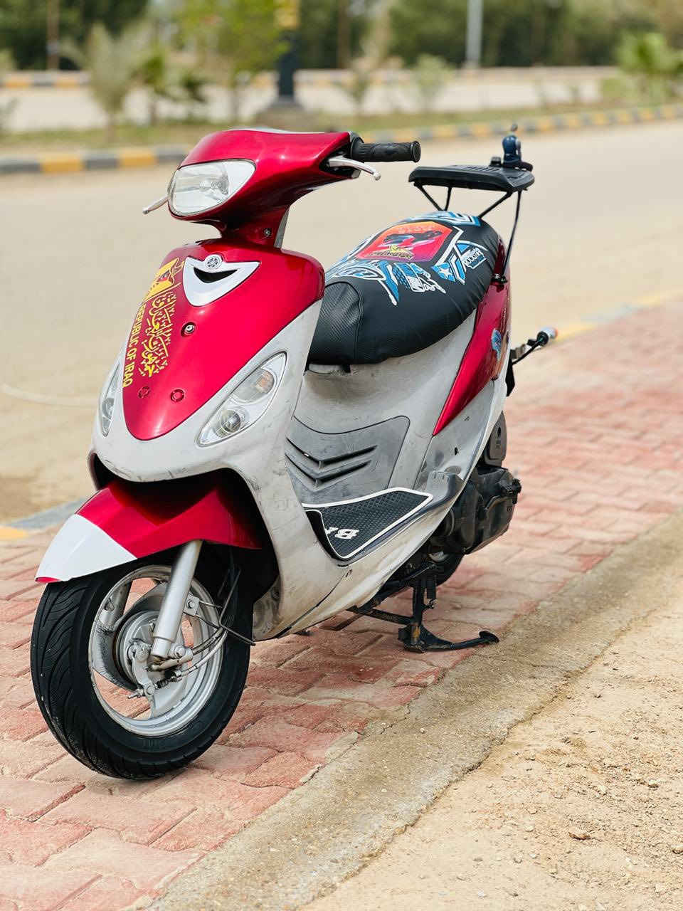 سلام عليكم ماكس منغولي حاويه 23 يوم من طالعه
كفاله عامه برغي ممفتوح بيه 
وكيلها ابراهيم البغدادي معروف بالديوانيه وين ميعجبك تفحص افحص  المو شراي لايتعبني ويضل يعامل جيب فيتر وفحص والشراي اخلي بعيوني
هذا رقمي ***********
