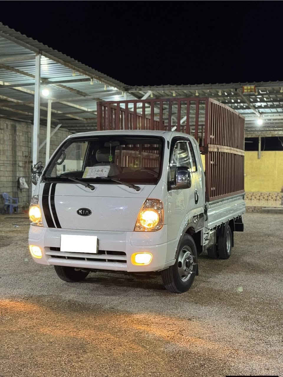 السلام عليكم كيا فحل للبيع موديل 2012 رقم انبار مكفوله گير محرك شاصي بيه صبغ صفاح البدي اثر جراد والباقي كفاله عامه تحويل ثاني يوم مكان الصقلاويه ***********
