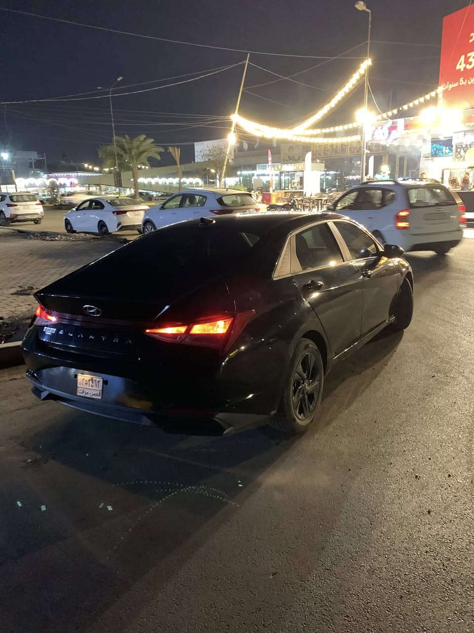 السلام عليكم
النترا لون اسود 
مواصفات sel معروفه
فول عدا فتحه وجلد
سياره بدون رقم دخول جديد تترقم كل المحافظات
منفيس موجود
حادثها قطعه وحده فقط وباب يعني حادثها يخبل بدون اي دواخل
باقي السياره مكفوله وحلوه بالحقيقه تجي وتشوف احولك كبل وتروح ترقم ماعليها شي ماناقصها شي
كلشي جديد بيها اي استفسار راسلني واتساب
سعرها 150 وبيها مجال بسيط
***********
