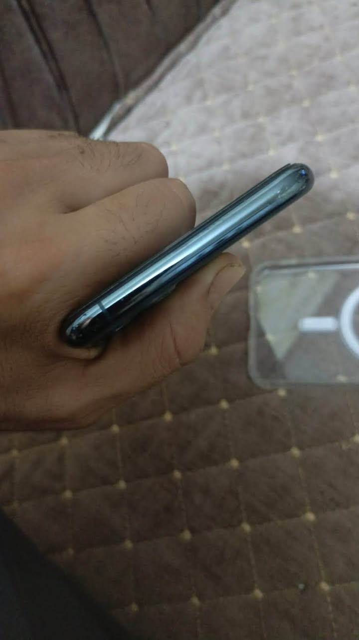 ١١ برو ماكس بلادي ممفتوح وتر بروف ذاكره ٢٥٦ بطاريه ٧٥ بدون صرف بيع أو مراوس السعر ٣٣٥
***********
