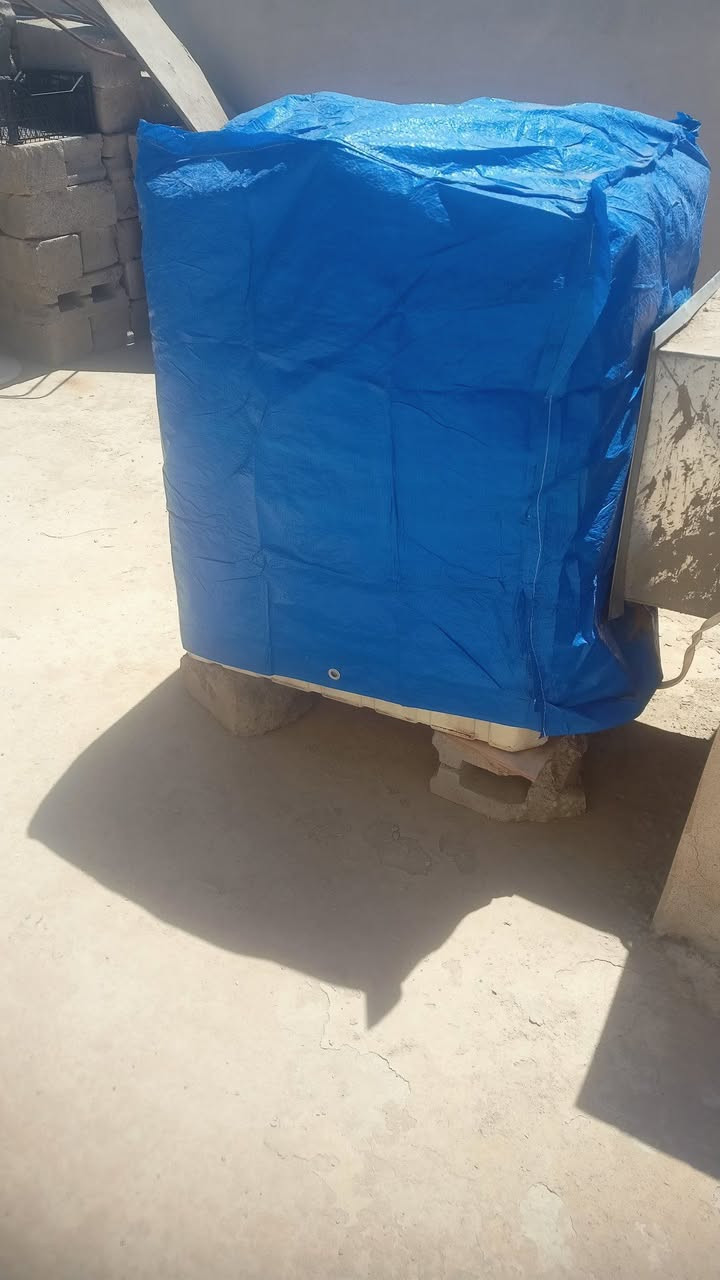 مبردات للبيع
 درج أوله باب اول شرط النوعي والنضافه حديد ثقيل 
سوبر ماطور اصلي شرط نحاس ماوصلات مصلح 
حجم 2/1 سعر الواحده 150بيهم مجال 
عنوان موصل الجانب الأيسر
***********
