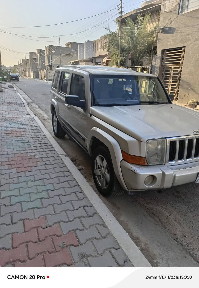 السلام عليكم. للبيع
جيب كومندر 2007 2 ويل وارد امريكي 7 راكب اللون رصاصي فضي محرك 3700 توجد فيها بعض النواقص المحرك فيه ربل ولف تنقيص وتبخير السعر المطلوب 65 ورقة وبيه مجال مكان السيارة كربلاء للاستفسار ***********
