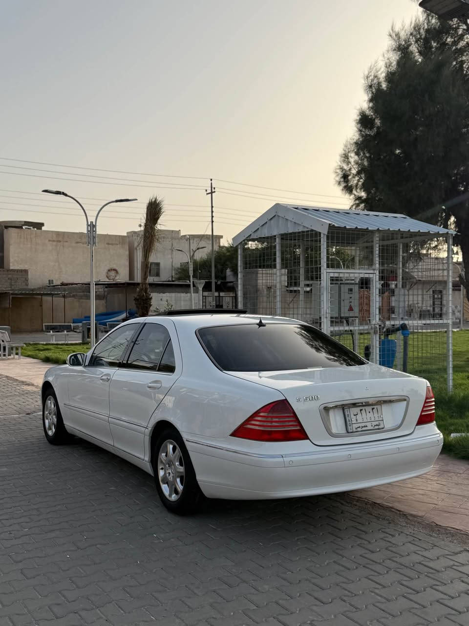 السلام عليكم 
مارسيدس s320 2001
وارد يابان مكفوله من الضربه
مشروع وطني تحويل ثاني يوم
جاهزه من تخم تاير وحداديه وجوبلس كلها جاهزه
للبيع السعر 110
*********** الزبير, البصرة
