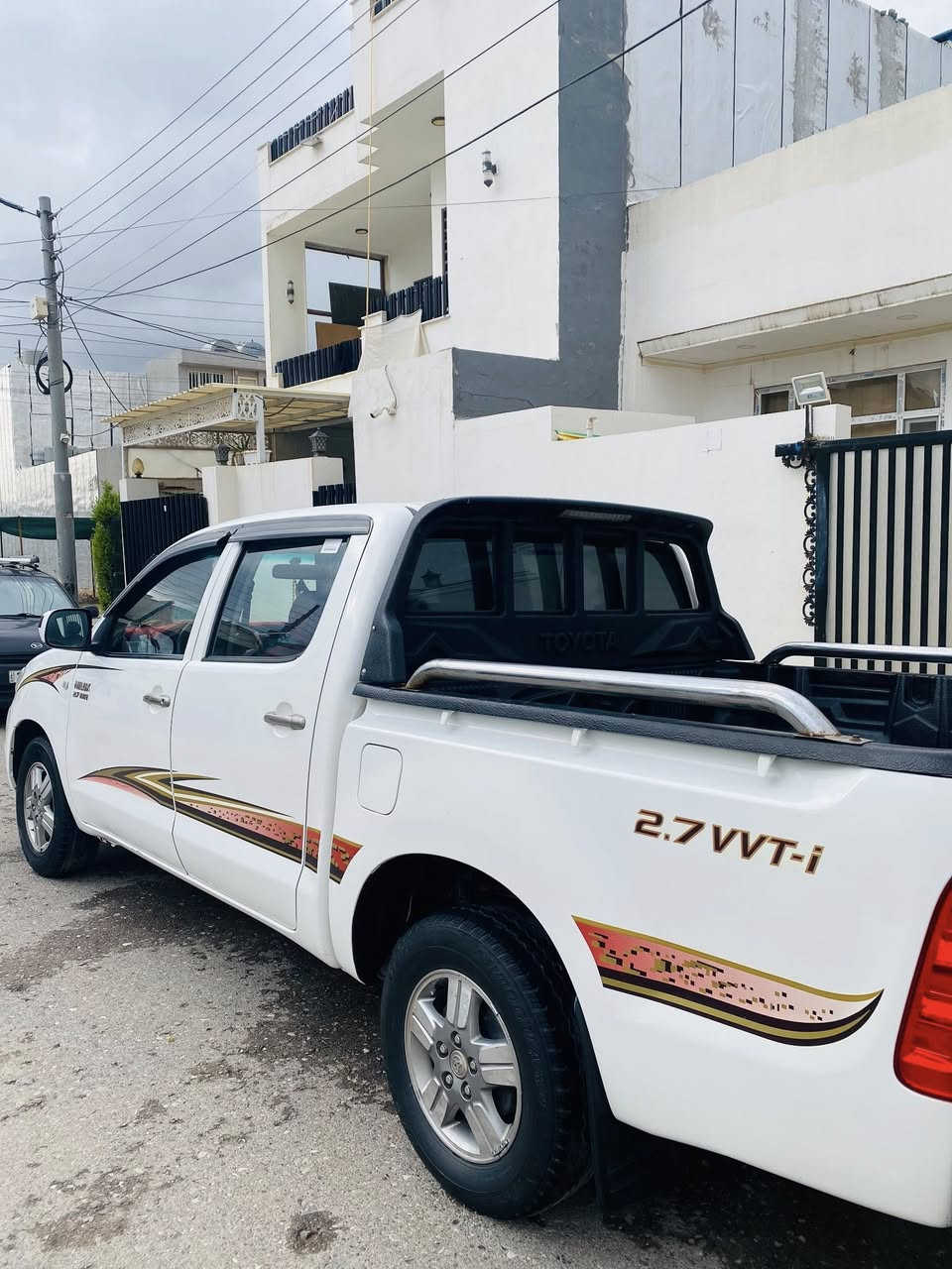 السلام عليكم بيكم 2009 شاصي 19
ماشي 240 الف ابلادي 

محرك مامفتوح شرط 

طخم تايرات اصلي ياباني 

بدون صبغ العنوان صلاح الدين الشركاط 

السعر167 وبي مجال  

***********
