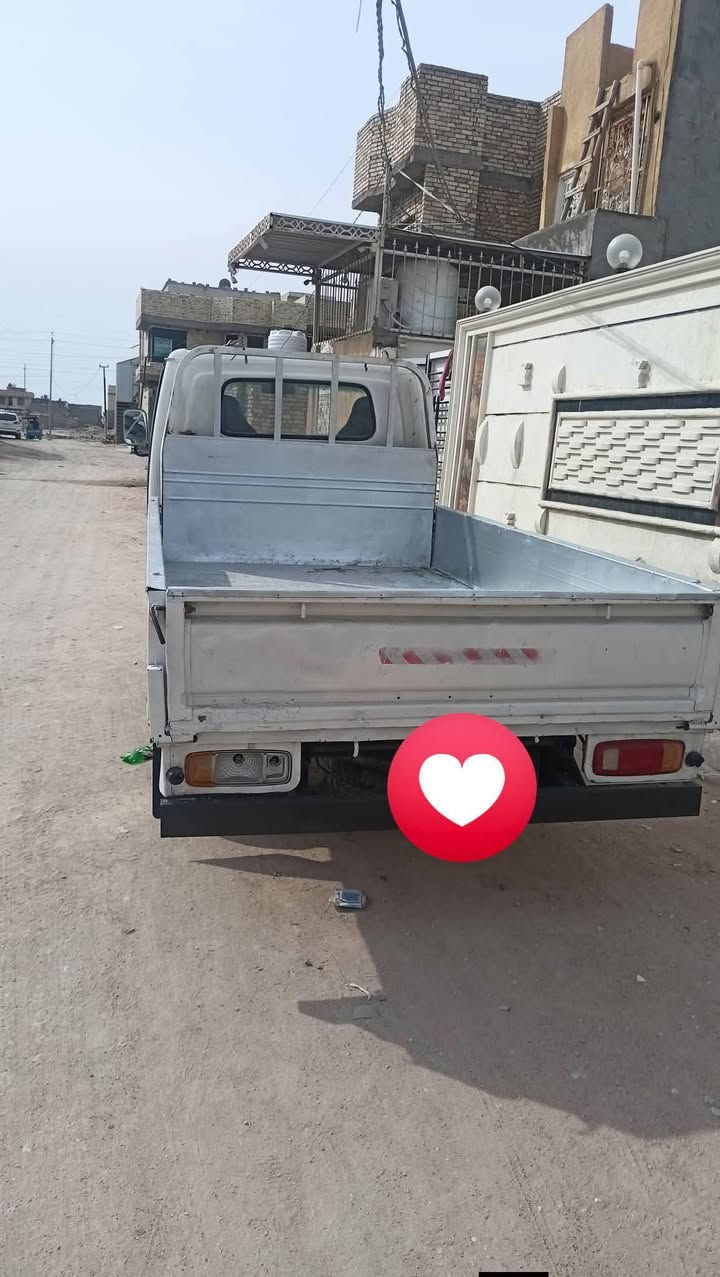 كيا فنتيره 97 رقم بغداد نكليزي بسمي هزه ديده سنويه جديدة تحويل جديد مصفره من كل شي كير مكينه اكسل جديد صدر جديد باتري جديد العنوان بغداد حي اور ام الكبر والغزلان *********** السعر 60 وبيه مجال
