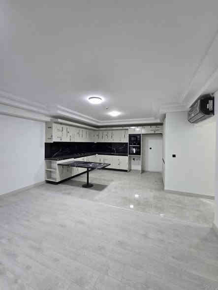 #اللايجار
#فارغ

     #الموقـع_اربيــل
 مجمــع #رامي تاور

_مـوقع اســتراتيجـي 
_اطـلالة مميــزة
 
#يتكـون_مـن
❍غـرفــة:2
❍حمــام :
❍صـالــة
❍مطبــخ 
❍السـعر :$$$ 
❍مسـاحـة 168m
❍طابق(1)
❍بلوك(B3)
∞شـامل الخدمــات 
ومتوفــرة 24 ســاعة 

 -كهـرباء + مـاء 24 
 -العب اطفال + كيمك
 -ماركــت 24 ســاعـة
 -قـاعـة جيـم +مسـبح

❍للاستفسار أكتــر التواصـل
  اتصــال او ((واتــس اب))

     #***********# أربيل
