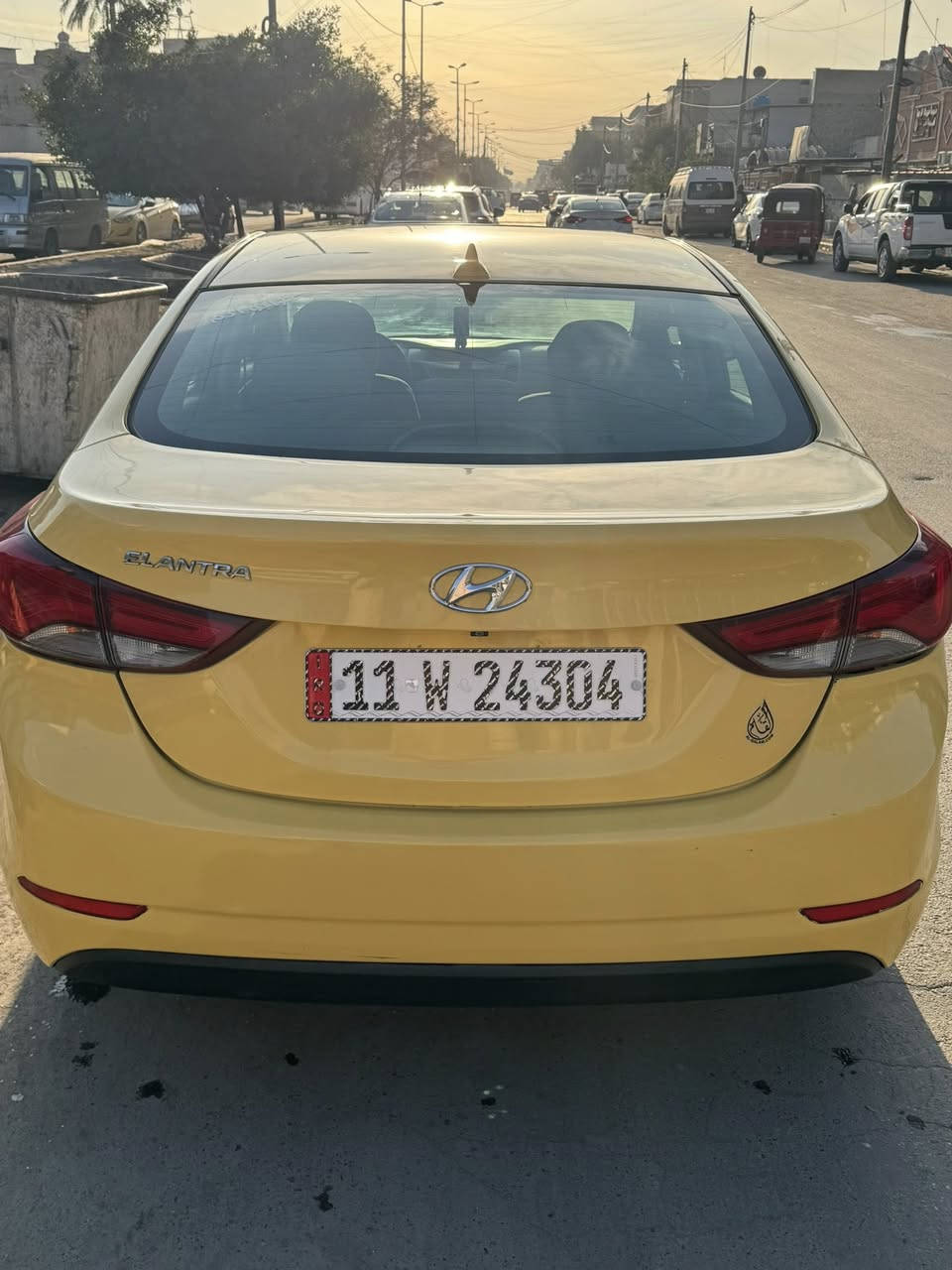 السلام عليكم سيارة النترا 2015 رقم بغداد فول مواصفات 1/1السيارة حادثهة جاملغ وشبرين من البنيد الجاملغ مبدل البنيد نفسة بلادي السيارة جديدة أمانت الله على ايدي مكينة كير مكفولات مكينة GDi السيارة بسمي تحويل ثاني يوم هيءة غرامة مصفرات  السعر 110 وبيهة مجال بصيط العنوان بغداد الحرية ***********
