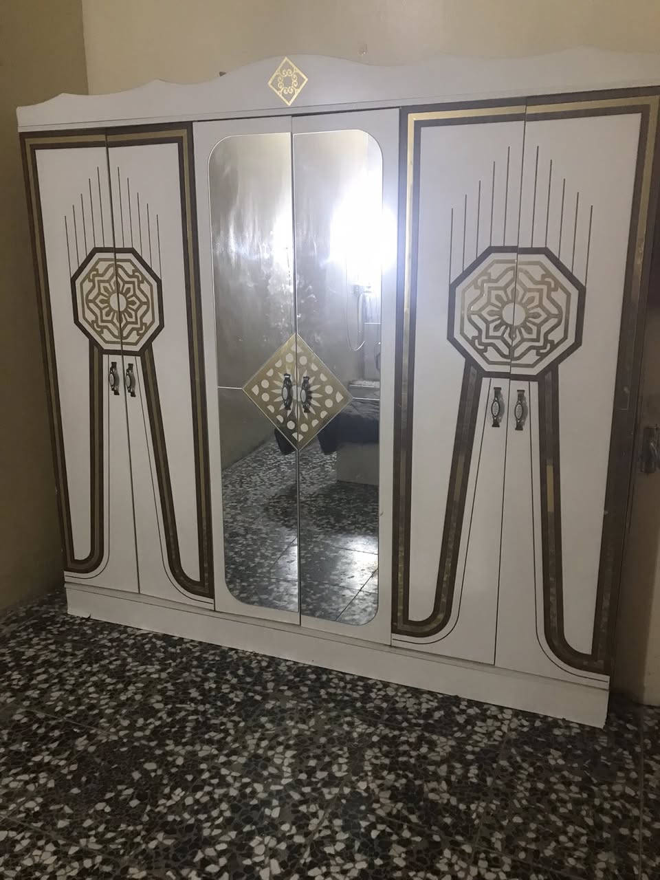 غرفه للبيع السعرب300هيه والدوشك العنوان الدوره حي الصحاالعمارات


**إذا كنت صاحب هذا الإعلان وتريد حذفه لأي سبب، رجاءا أرسل رسالة إلى الدعم الفني**