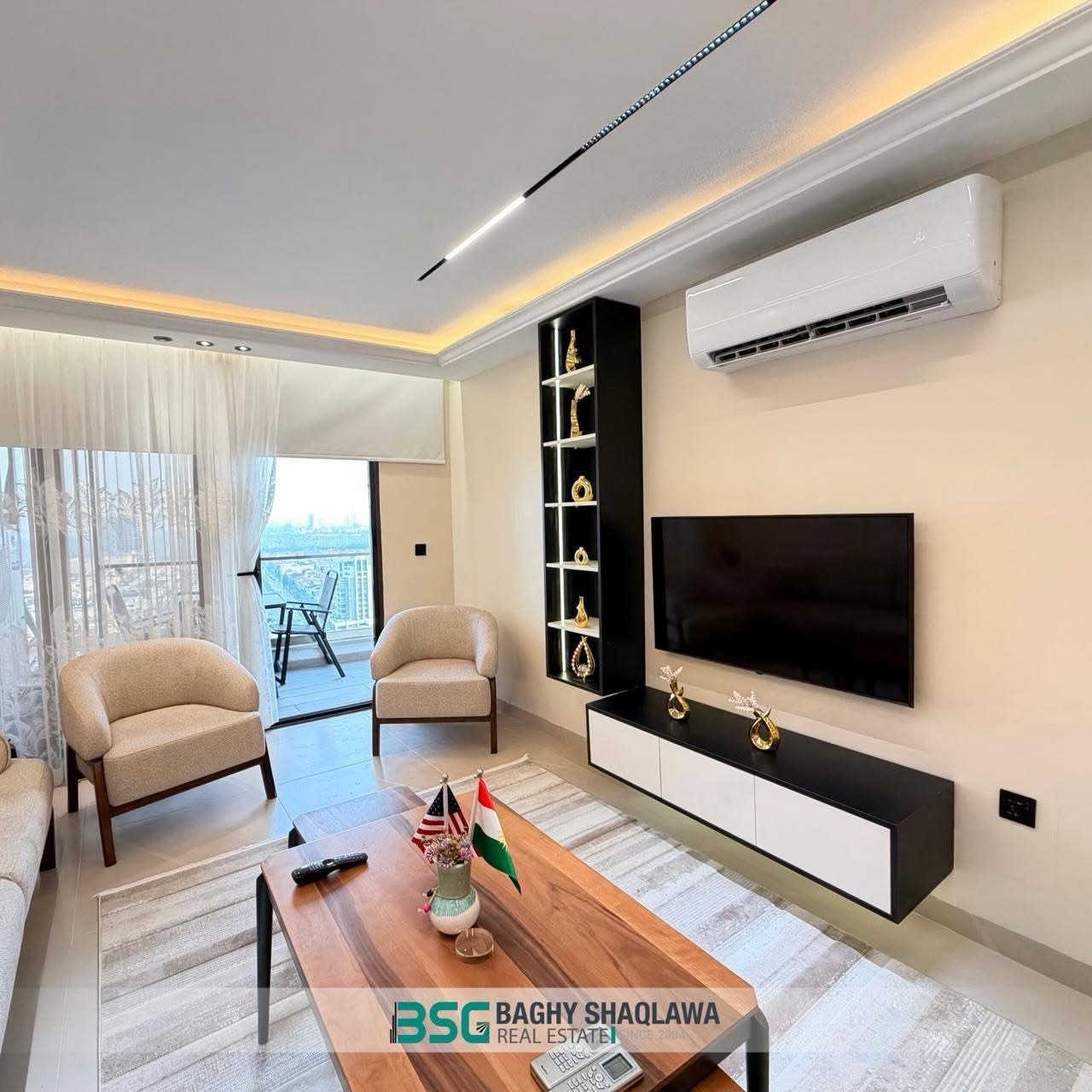 ئێمپایەر پێرل - Empire Pearl 
شووقە بۆ کرێ | شقق للإیجار

🏢 شووقە بۆ کرێ لە ئیمپایەر پێرل 
- بە ڕووبەری 127 م٢
- دوو ژووری نووستن (1+2) 
- کامل راخراو
- هۆڵ
- چێشتخانە 

*——***——***——***——***——*

🏢  شقق للإیجار في امبایر بیرل
- بمساحـة  127 م٢
- غرفتین نوم وصالة (1+2)
- مؤثث کامل
- صالة
- مطبخ 

بۆ زانیاری زیاتر : - للمزيد من المعلومات :
 محمد عبدالله : ***********
 ژیار زرار : ***********

#bsg_avenue_branch #erbil #realestate
