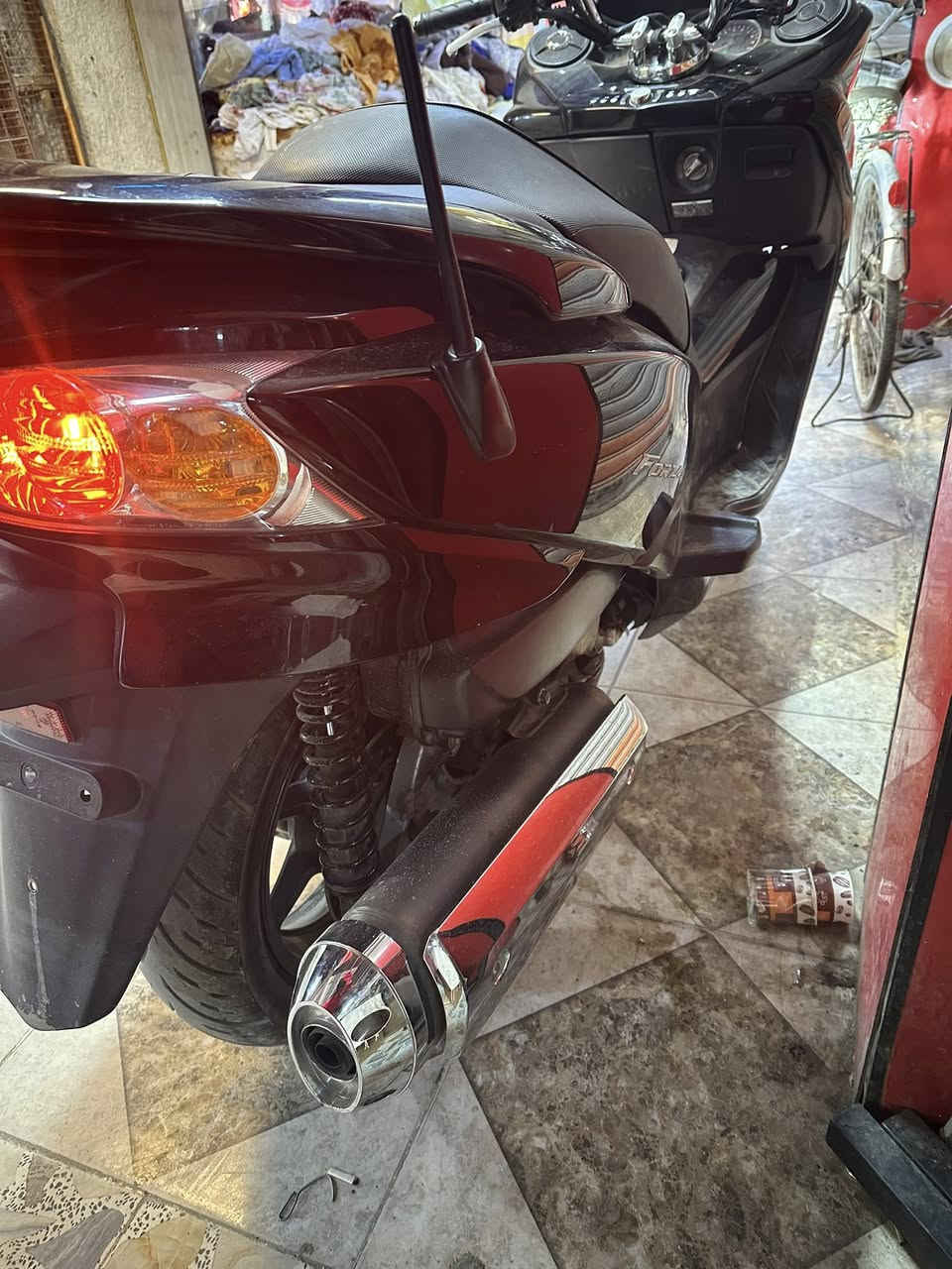 اسلام عليكم فورزه صفر ١٠. S7 للبيع  فول مسجل  مابيهه اي نقص كامل كما موضح بصور السعر خاص  عنوان بغداد الغزاليه 
***********
