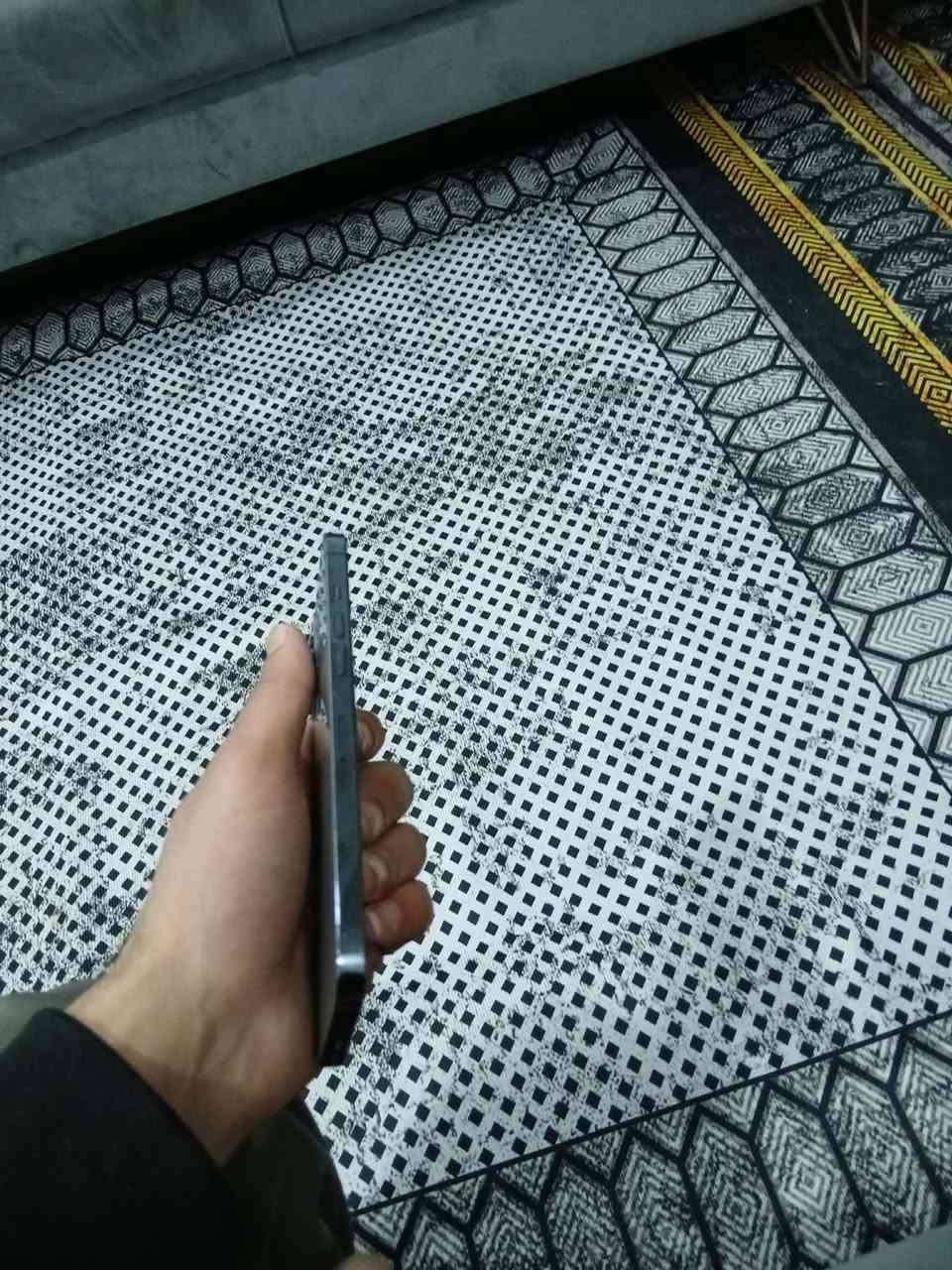 ايفون ١٢ برو ماكس شاصيه كلش نضيف الجهاز ماستر AAA 
ذاكرته ٢٥٦ الجهاز مبدل بي شاشه وبطاريه مكاني حله 
***********
