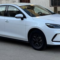 وبركاته 🚗 للبيع – سيل فايف 2025   .  ✅ الممشى الكلي: 8.000 او اقل  ✅ ج...