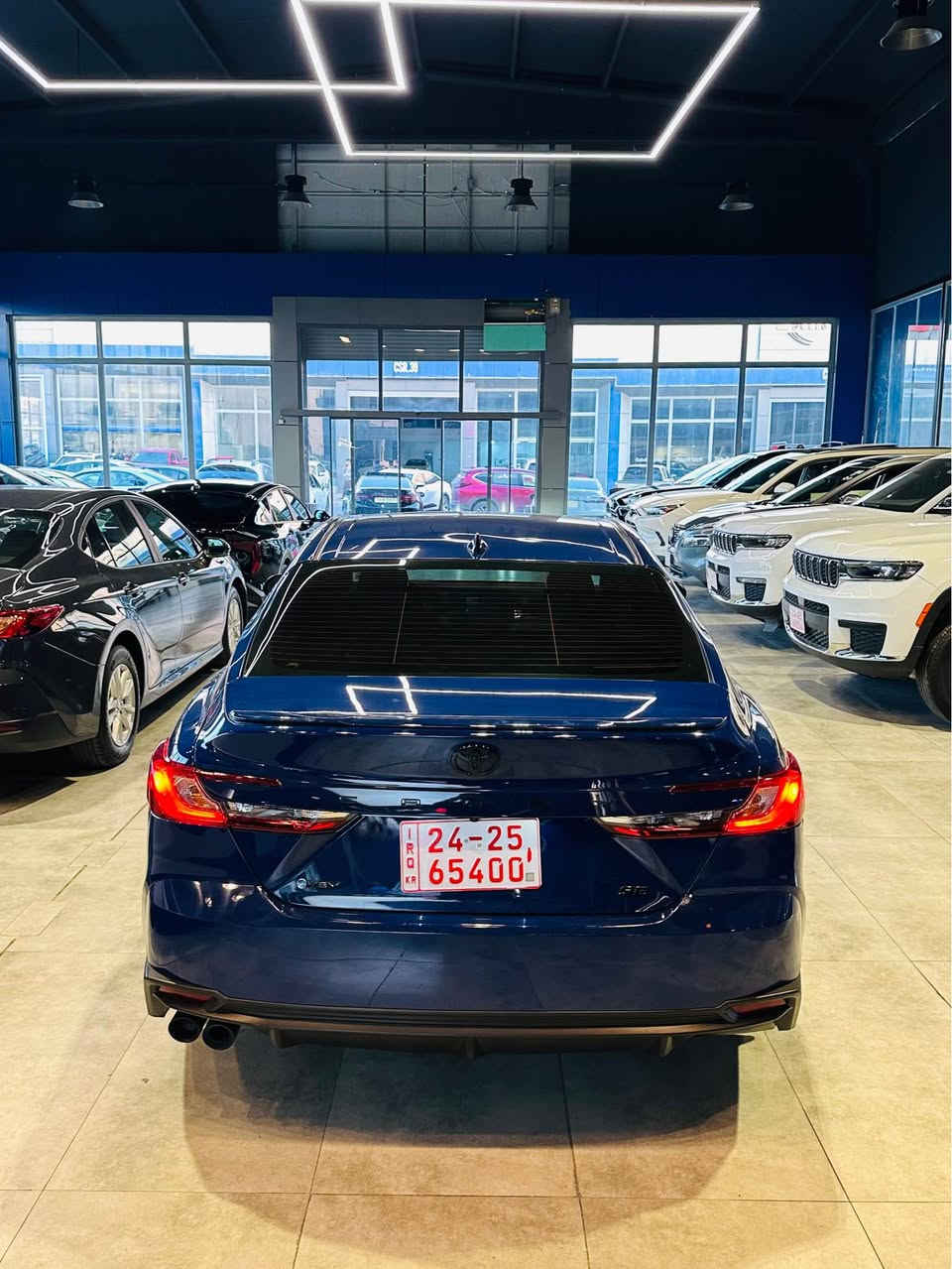 � تويوتا كامري SE موديل 2025 – أفضل صفقة بالعراق!
✨ سيارة نظيفة وحلوة جداً – لون حبري أنيق ومميزة

🔹 ماشية 12 مايل فقط
🔹 بيها بونيد وصفحة السايق
🔹 بدون إيرباك
🔹 سقف رصعة
🔹 جاهزة للفحص والترقيم
🔹 سيارة حلوة ومميزة لكل محبي السيارات

💰 السعر: 178 ورقة فقط – أرخص بتمام العراق!
⚠️ مجال للجادين فقط

📞 للاستفسار واتساب:
📱 ***********

📞 اتصال كورك:
📱 *********** Singapore
