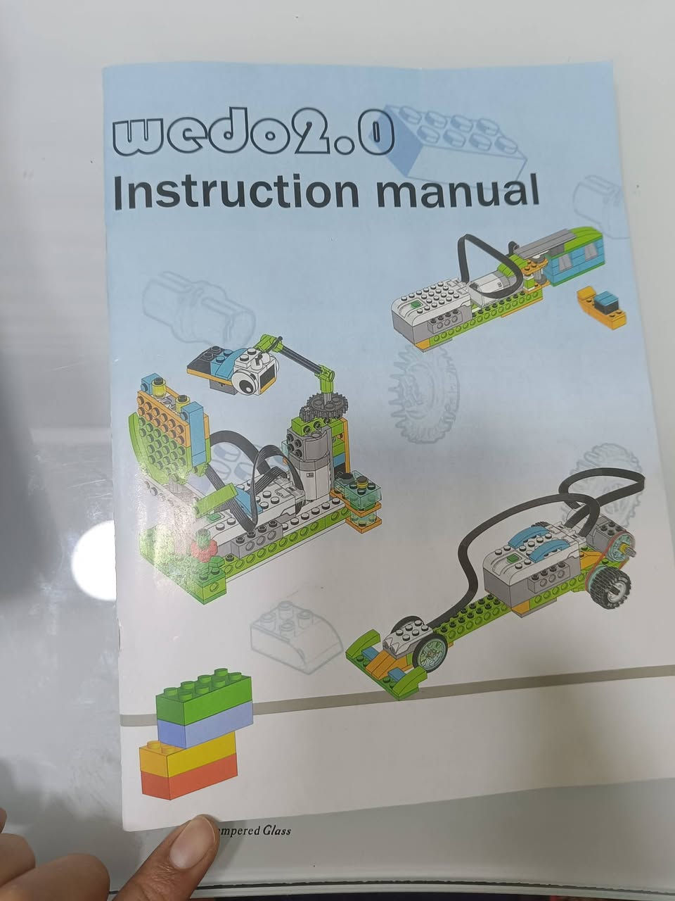 ليكو كامل مع الملحقات والمطورات 
لعبة تركيب تعليمية متعددة النماذج – للأطفال (7 سنوات فما فوق)
مجموعة تركيب ذكية مصممة لتنمية مهارات التفكير والإبداع لدى الأطفال من خلال اللعب التفاعلي. تتيح للطفل بناء عدة نماذج مختلفة مثل الطائرة، المركبات، والأشكال المتحركة، مما يعزز الفهم الهندسي والتركيز وحل المشكلات.
مصنوعة من مواد عالية الجودة وآمنة للأطفال، وتُعد خيارًا مثاليًا للتعلّم والترفيه في آنٍ واحد، سواء للاستخدام المنزلي أو كهدية تعليمية مميزة.


**إذا كنت صاحب هذا الإعلان وتريد حذفه لأي سبب، رجاءا أرسل رسالة إلى الدعم الفني**