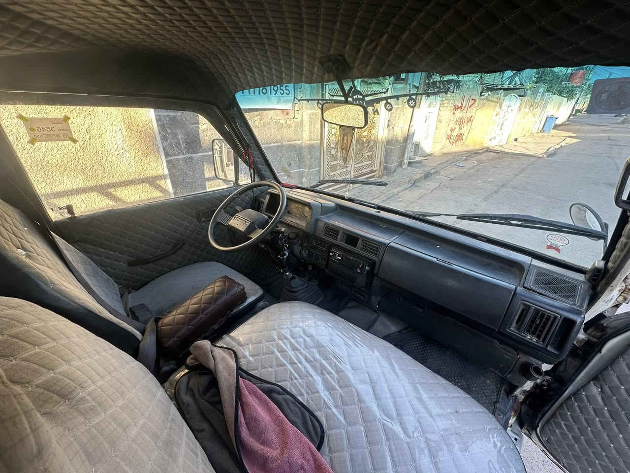 السلام عليكم 
كيه بنكو للبيع 
موديل 1995
كير اكسن مكفول 
شاصي مكفول بي شعار واضح 
كهربائيات شغاله نضيفه
هزه جديده
صدر نضيف تايرات نضيفه 
السياره خير من الله 
رقم دولي صلاح الدين بسمي 
بيه مكانات صبغ بدون  دواخل قماره تكم ابلاد
المكينه بيه تبخير  
السعر ٤٥ $ بيه مجال قليل 
المكان بغداد العبيدي 
رقم الهاتف ***********
