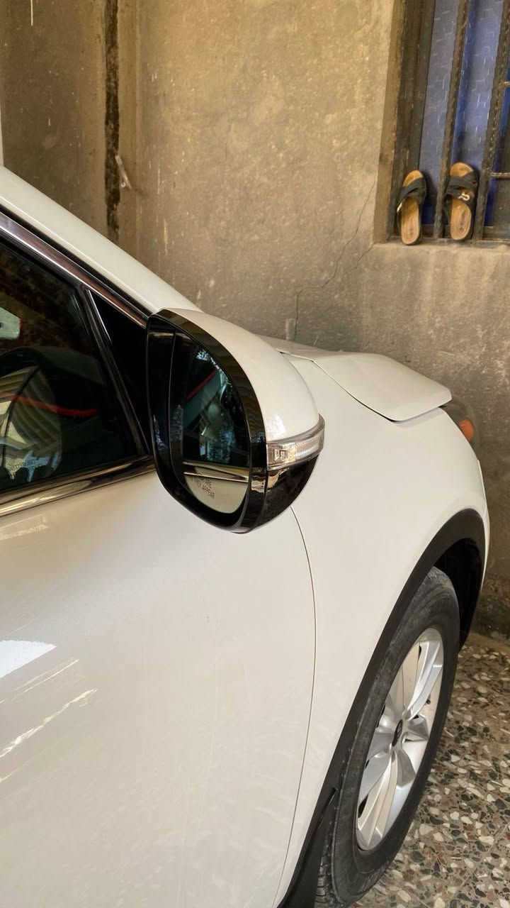 سورنتو وارد امريكي موديل 2020 مواصفاته تحكمات ستيرن رادارات بالمري اساير بالمري شاشه وكامره وثلاث وضعيات قياده وحاظث بس البنيد مبدل والباقي كفاله تفحص وين ميعجبك محرك 2400 أربعه سلندر وكير وحداديه كفاله سياره جديده ماشيه قليل 49الف ورقم بصره باسمنه تحويل مباشر العنوان ابو الخصيب حمدان مقابل الصناعيه سعرها 210 والشراي يتصل *********** البصرة, العراق
