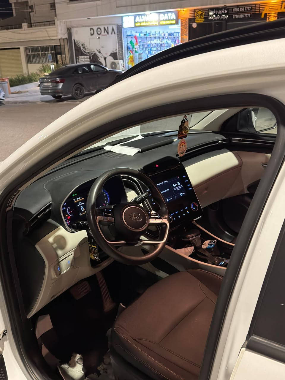 سياره توكسون 
موديل2022
ماشيه 71km
عنوان دهوك 
لمزيد من المعلومات 
***********
