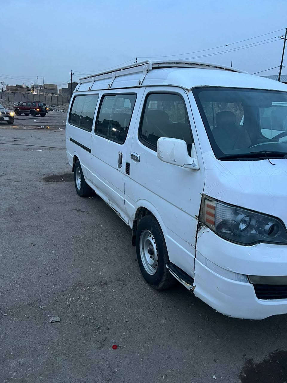 سلام عليكم جنبي h1موديل ٢٠١٤ بسمي مصفره من كلشي رقم بغداد العنوان بغداد زعفرانيه مكينه ونجي سياره خير من الله بسمي سعره ٦٨ وبيه مجال قليل رقمي ***********
