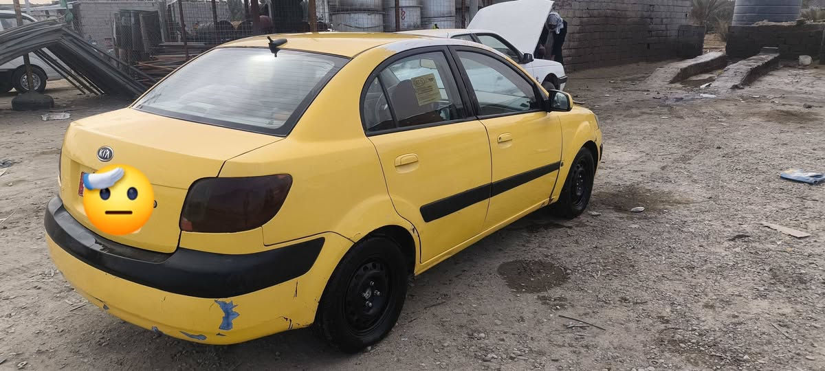 سياره كيه ريو رقم نكليزي سنوي جديده
مكينه وكير وكسن كفاله *********** الاستفسار عله هاذه الرقم 
مكلف بل نشر
