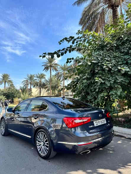 السلام عليكم للبيع او مراوس 
كيا كادنزا 2014 وارد امريكي حادث جاملغ وبنيد 
رقم بغداد باسمي هزة وسنوية كلة جديد 
٦ سلندر 
مواصفات 
فتحة سقف بانوراما 
مقاعد كهرباء وخزن وضعيات 
تدفئة وتبريد بالمقاعد 
شفتات ستيرن 
مقود كهرباء 
شاشة وكاميرا 
تحكمات ستيرن 
مرايات كهرباء قابلة للطي 
وباقي المواصفات معروفة 
مكان بغداد السيدية 
*********** بغداد
