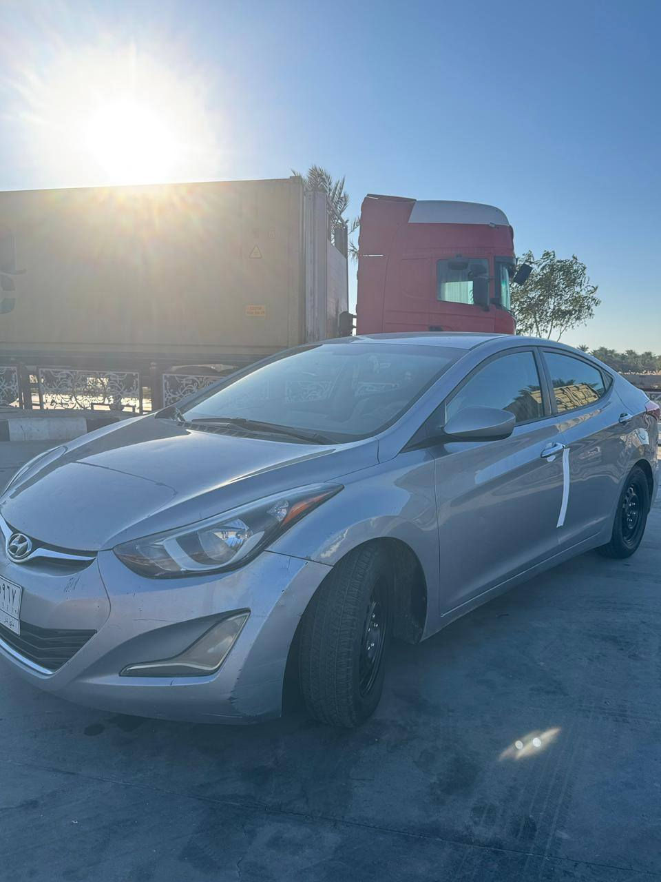 سلام عليكم  النترا موديل 16
وراد امريكي ڪفاله عامه  من صبغ وضربه 
حادثها دشبول مفلش يعني تخريب فقط 
محرك وكير خير من الله 
محركها 2000 دووش 
#سعررها_123 
وبيها مجال شي بسيط

 هذا رقم صاحب السياره

***********

#اني_مڪلف_بنشر
