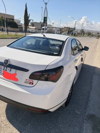 ام جي ٦ • ٢٠١٤ • محرك ١٨٠٠